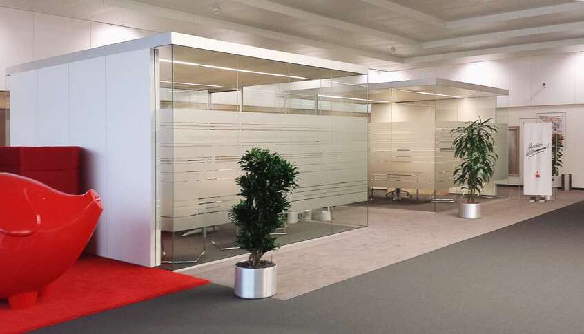 Raum-in-Raum Beraterbüro Bank