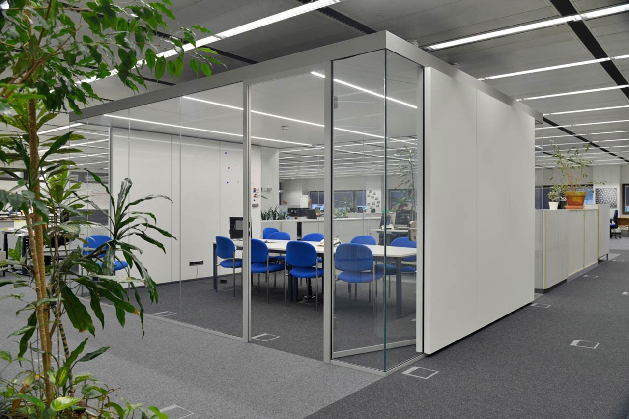 Raum in Raum System im open space Raum in Raum Lösung im Großraum