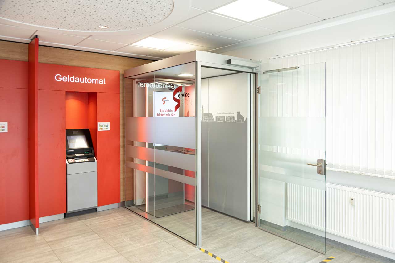 room-in-room system in the self-service area of the bank