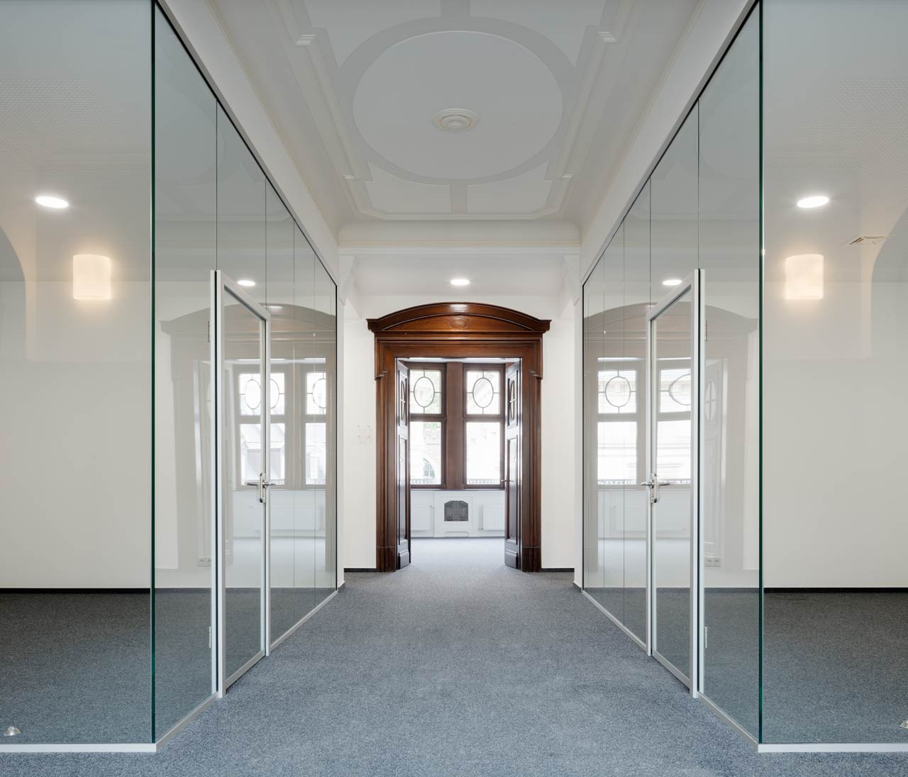 Frameless Double Glazed Glass Wall Partitions