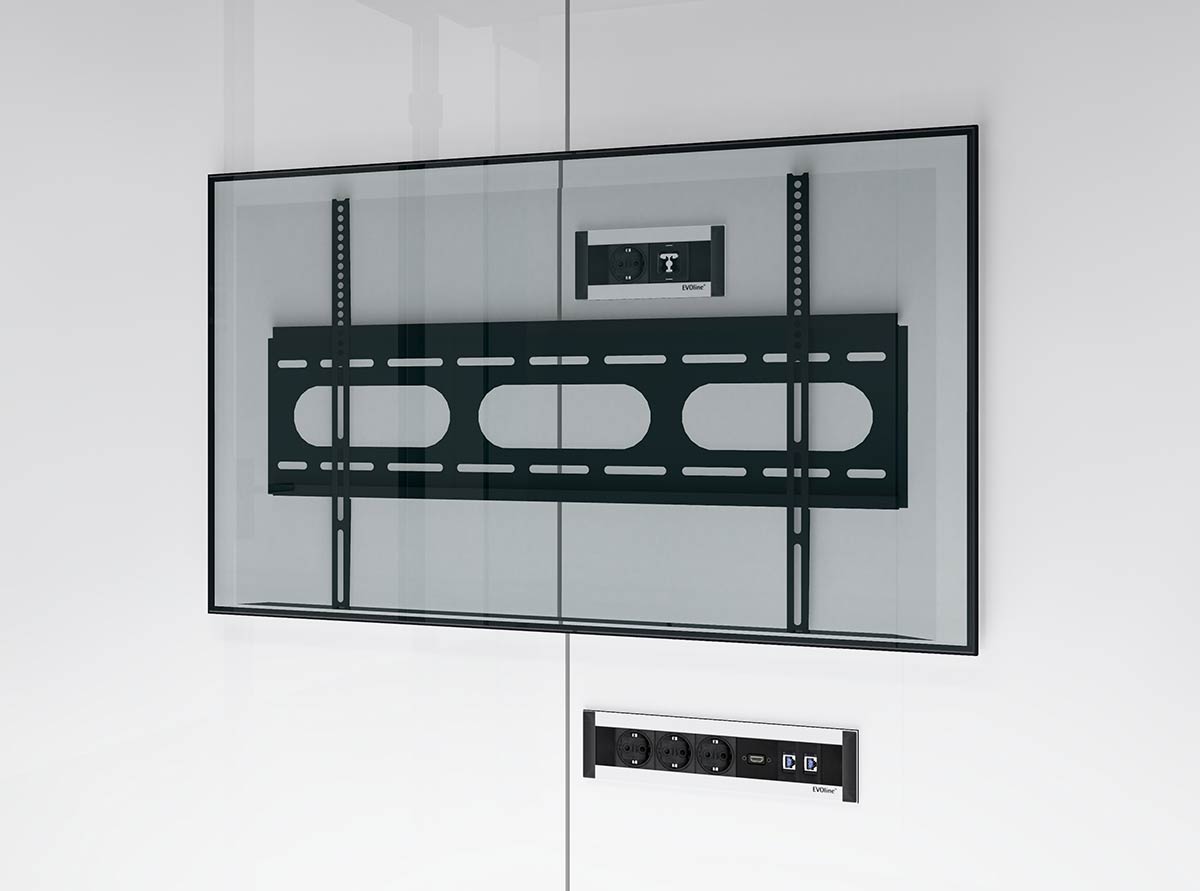 Bildschirmhalterung und Elektrifizierung auf Vollwand